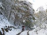 Motoalpinismo con neve in Valsassina - 006